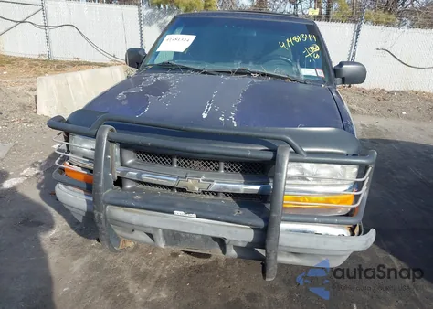 2000 Chevrolet Blazer Ls from USA, damaged, VIN 1GNDT13W6Y2158364